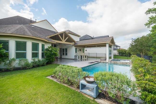 property at 79 N Curly Willow Cir