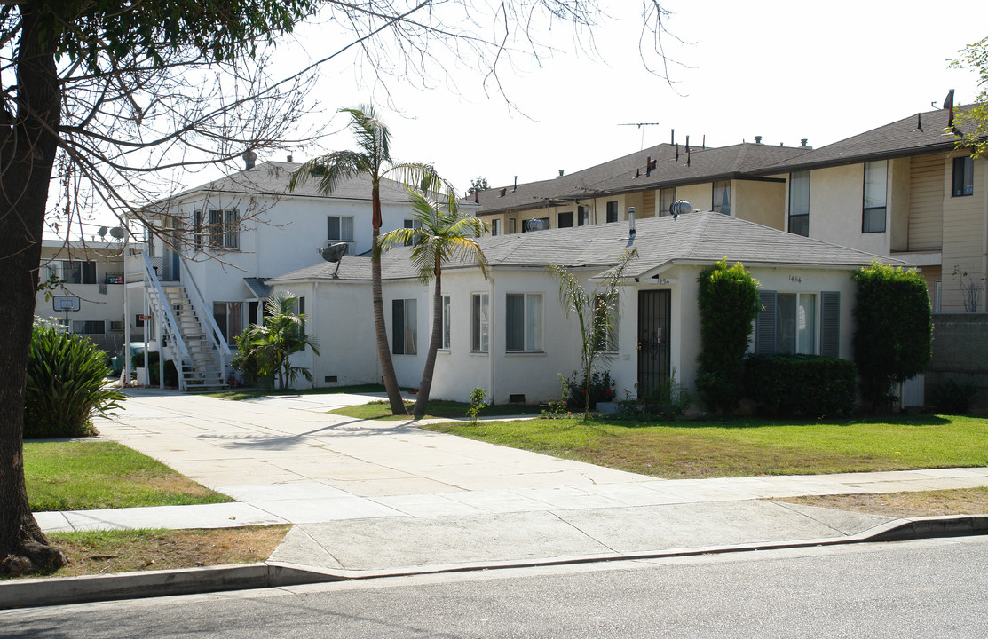 1454 Stanley Ave in Glendale, CA - Building Photo