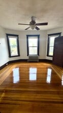 42 Orchard St in Chicopee, MA - Building Photo - Building Photo