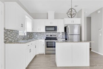 12 N Winona Dr in Pharr, TX - Building Photo - Building Photo