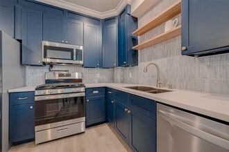 1110 Ave K Ave in Galveston, TX - Building Photo - Building Photo