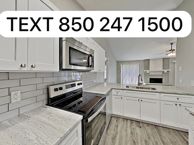 203 Kalmia Dr in Arlington, TX - Building Photo - Building Photo