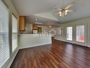 1860 Francis Mill Ct in High Point, NC - Building Photo - Building Photo