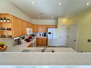 1000 Duckhorn Ct in Las Vegas, NV - Building Photo - Building Photo