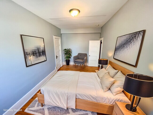 Parkview Manor in Saskatoon, SK - Building Photo - Building Photo