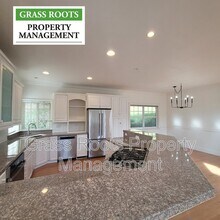 13575 Sun Forest Dr in Penn Valley, CA - Building Photo - Building Photo