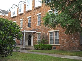 North Ramparts Apartments