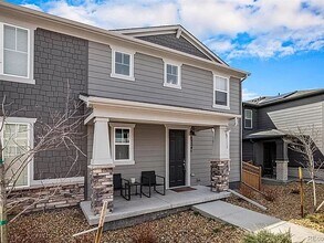 8324 Holman St, Unit B in Arvada, CO - Building Photo - Building Photo
