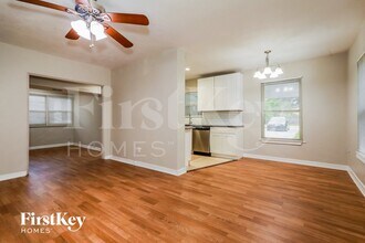 5510 Graywood Rd in Jacksonville, FL - Building Photo - Building Photo