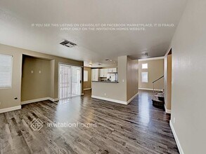 5237 White Coyote Pl in Las Vegas, NV - Building Photo - Building Photo