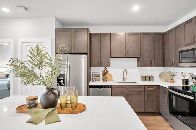 The Delta Pearland in Pearland, TX - Building Photo - Building Photo