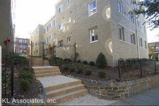 1901 Lincoln Rd NE in Washington, DC - Building Photo - Building Photo