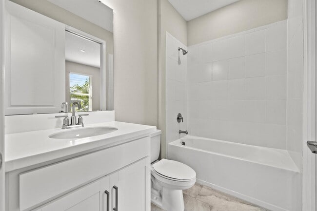 3040 Formia Ct in Lakewood Ranch, FL - Building Photo - Building Photo