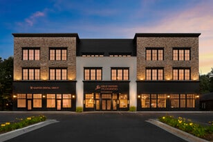 720 N Washington St in Naperville, IL - Building Photo