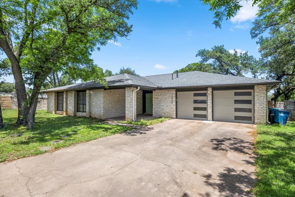 12505 Mossy Bark Trail in Austin, TX - Building Photo