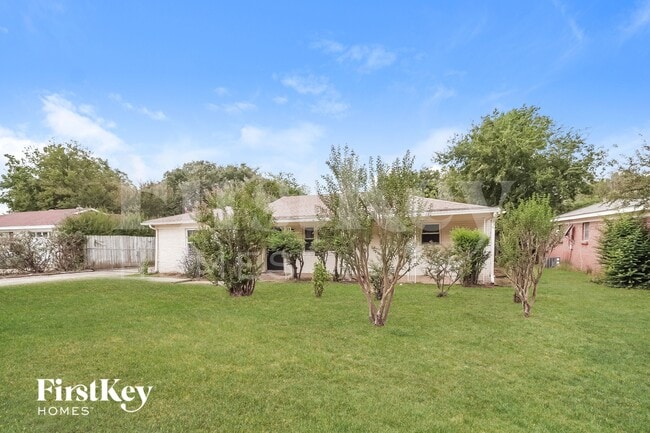 property at 4009 Shawnee Trail