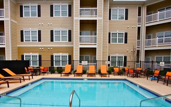 Aventura at Forest Park and Tower Grove TH in St. Louis, MO - Building Photo - Building Photo