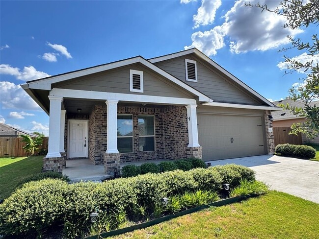 232 Reagor Dr in Taylor, TX - Building Photo - Building Photo