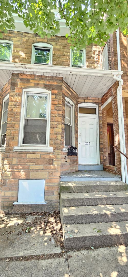 property at 222 N 12th St