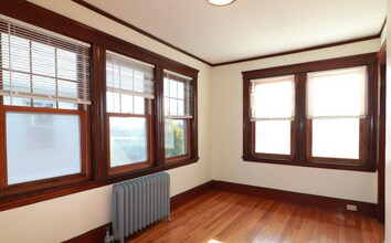 394 Mount Auburn St, Unit 394 in Watertown, MA - Building Photo - Building Photo