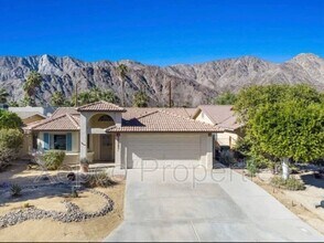 51865 Avenida Velasco in La Quinta, CA - Foto de edificio - Building Photo