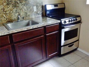 3206 King St in Austin, TX - Building Photo - Building Photo
