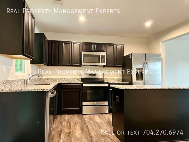 5028 Winding Jordan Ln in Charlotte, NC - Building Photo - Building Photo