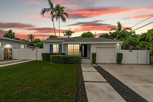 property at 570 SW 45th Ave
