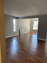 56 Chesterton Ln in Guelph, ON - Building Photo - Building Photo