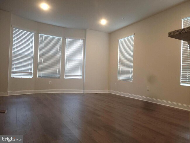 7111 Tyndale Way in Elkridge, MD - Building Photo - Building Photo