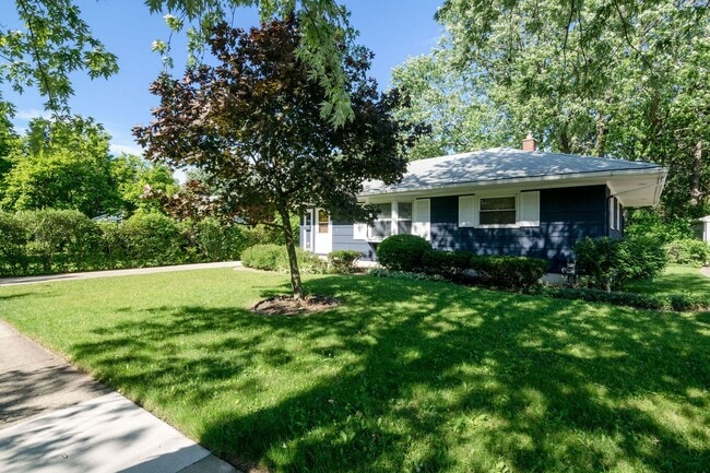 property at 1404 Saunders Crescent