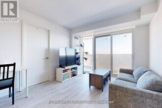 120-1120 Varna Dr in Toronto, ON - Building Photo - Building Photo