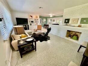 4520 SW 24th Ave in Fort Lauderdale, FL - Building Photo - Building Photo