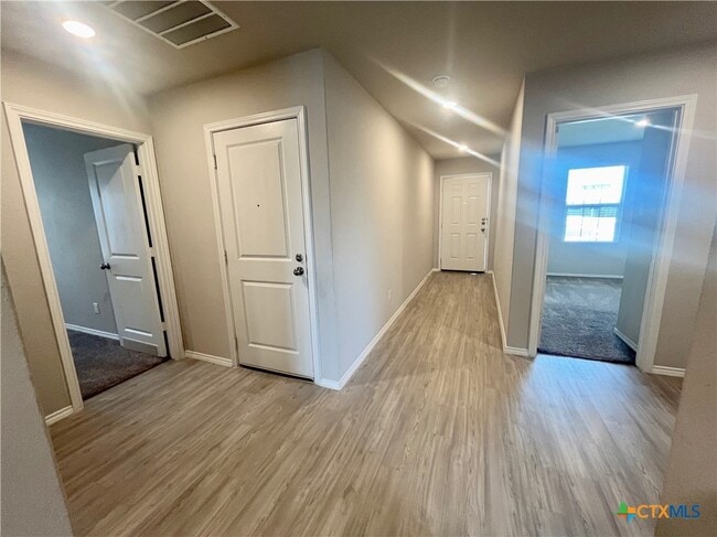 1924 Green Warbler in New Braunfels, TX - Building Photo - Building Photo