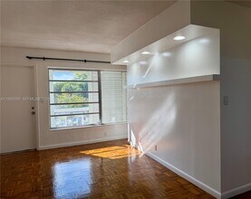 16701 NE 14th Ave in Miami, FL - Building Photo - Building Photo