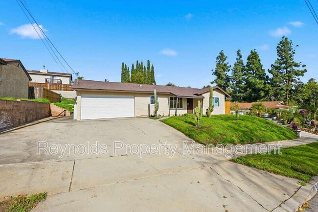 9482 Pike Rd in Santee, CA - Building Photo - Building Photo