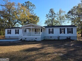 203 River Oak Dr in Bloomingdale, GA - Building Photo