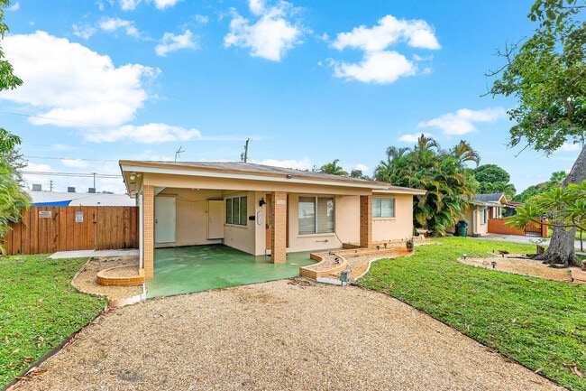 4780 NE 8th Terrace in Oakland Park, FL - Building Photo - Building Photo