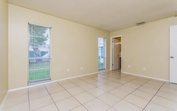 232 La Paz Dr in Kissimmee, FL - Building Photo - Building Photo