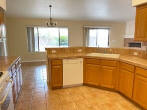 2162 Joann Ave in Bullhead City, AZ - Building Photo - Building Photo