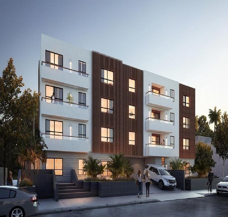 5030 Rosewood Apartments in Los Angeles, CA - Building Photo