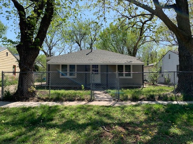 1136 S Bonn St in Wichita, KS - Building Photo - Building Photo