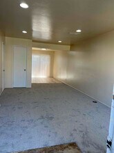 435 E Park Ave in Santa Maria, CA - Building Photo - Building Photo