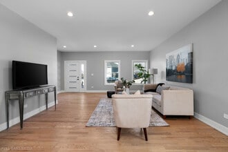 4019 Faith Ln in St. Charles, IL - Building Photo - Building Photo