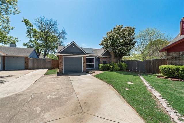 2801 Palmwood Ct in Plano, TX - Building Photo