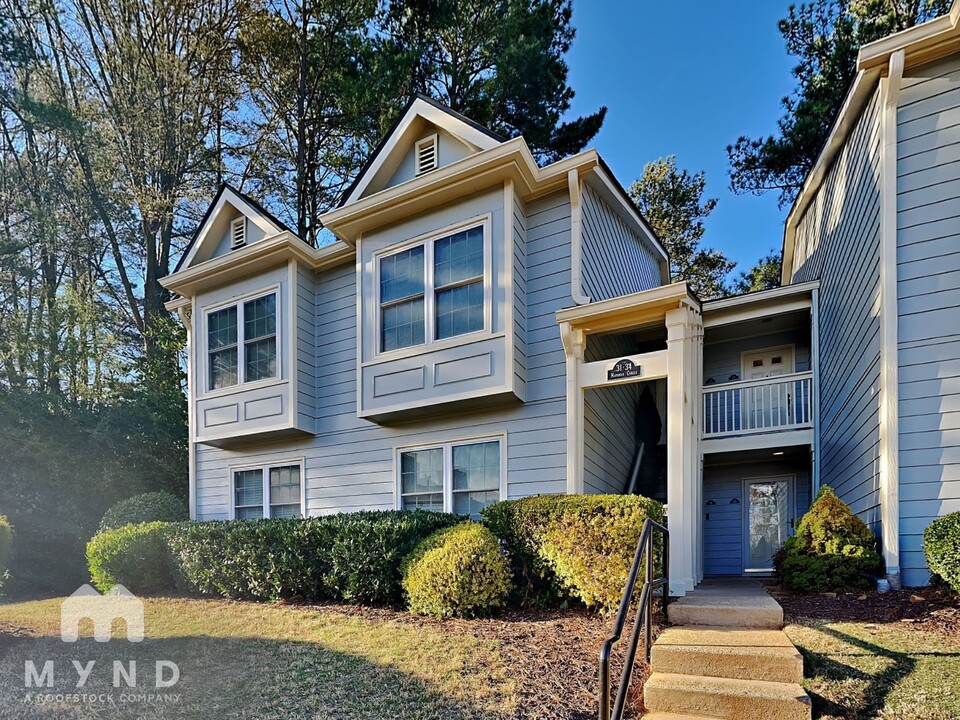 31 Matawan Cir in Smyrna, GA - Building Photo