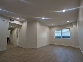 14411 Vanowen St. in Van Nuys, CA - Building Photo - Interior Photo
