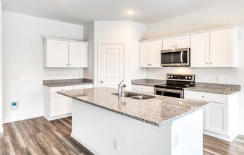 720 Holly St in Anna, TX - Foto de edificio - Building Photo