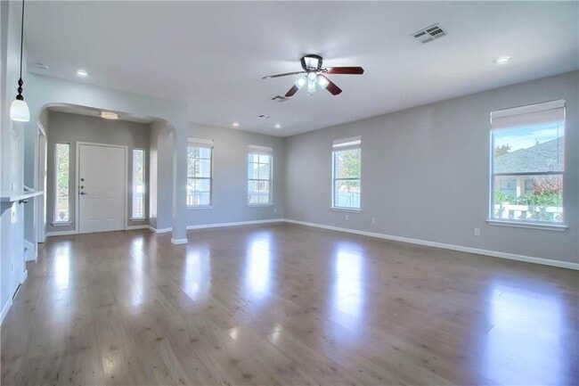 706 Big Spring Dr in Cedar Park, TX - Building Photo - Building Photo