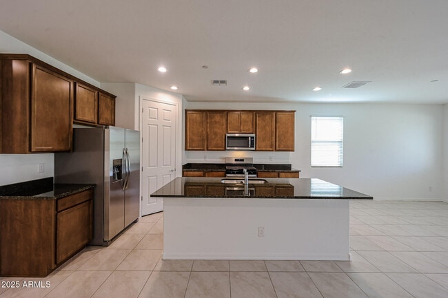 28562 N 133rd Ln in Peoria, AZ - Building Photo - Building Photo